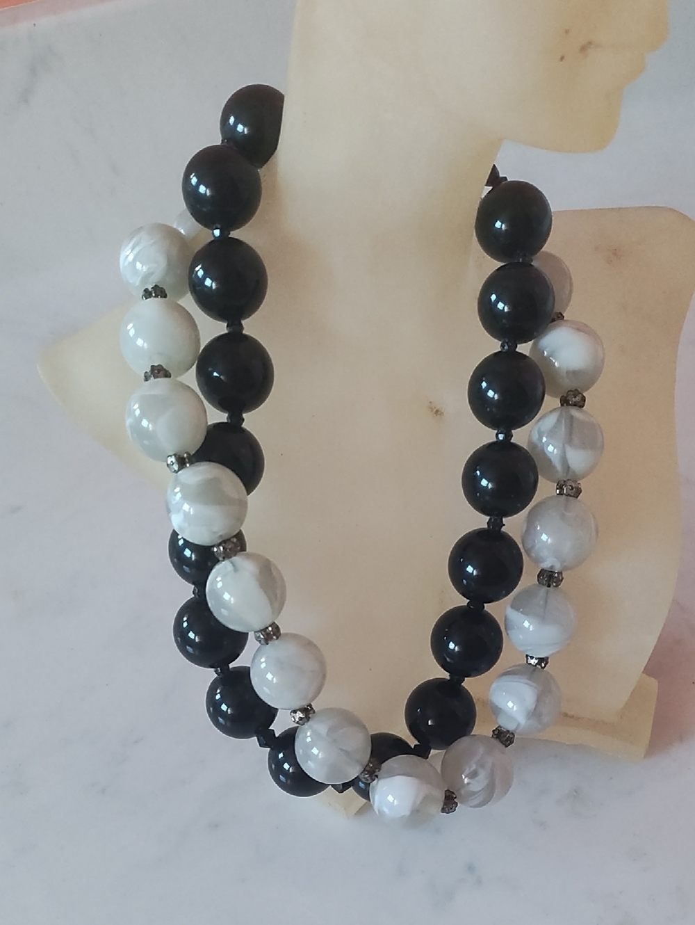 Classic Black and White Beaded Necklace - Women's Jewelry